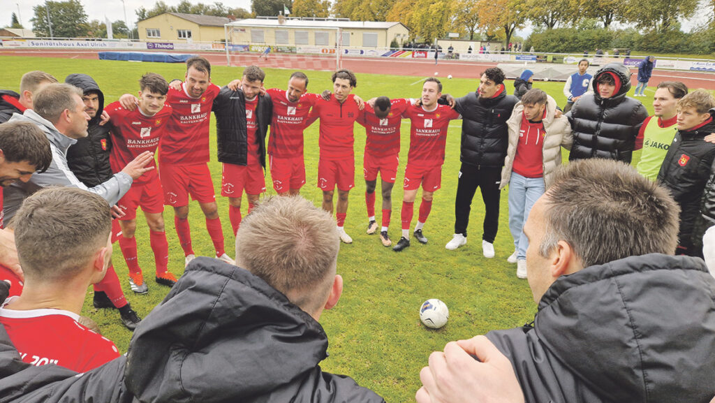 Die FSV Schöningen 2011 führt die Oberliga an