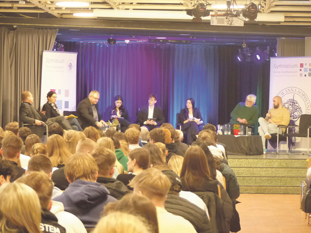 Politische Bildung hautnah: Podiumsdiskussion am GAS begeisterte